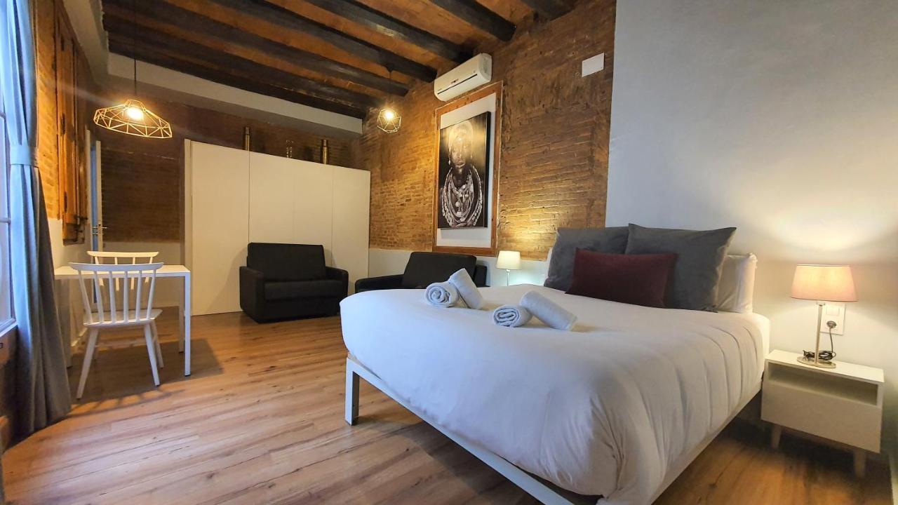 Barrio Gotico Apartments Ferran Барселона Экстерьер фото